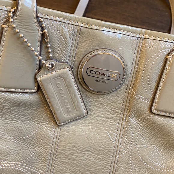 Coach Bag New condition - Picture 2 of 7